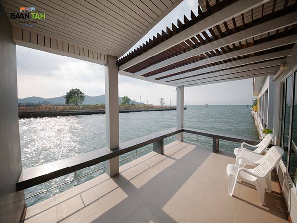 Baan Tah on the Sea