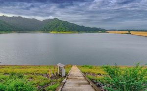 เขื่อนขุนด่านปราการชล และแม่น้ำนครนายก จังหวัดนครนายก